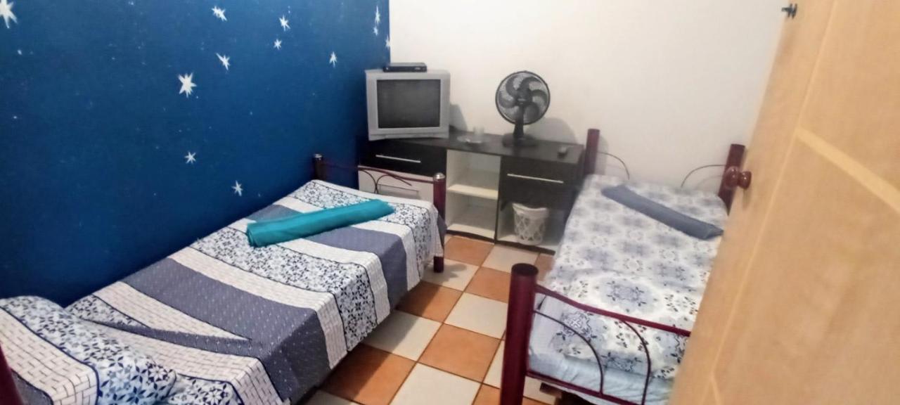Morada Bemtevi Guest House Сан-Жозе-дус-Кампус Экстерьер фото