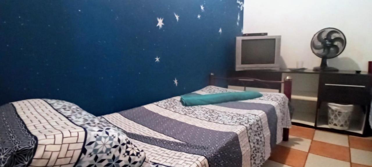 Morada Bemtevi Guest House Сан-Жозе-дус-Кампус Экстерьер фото
